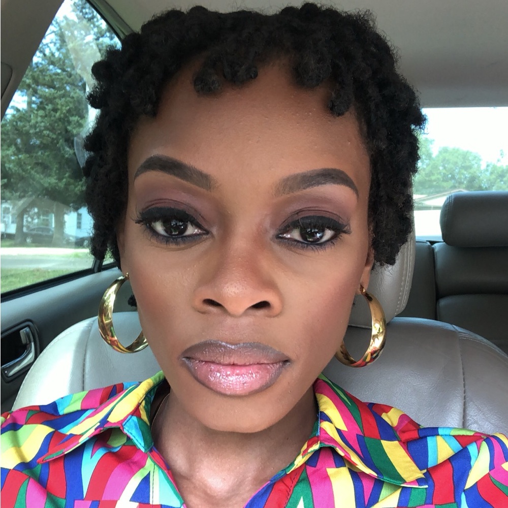 Meet your Posher, Ashanti k.